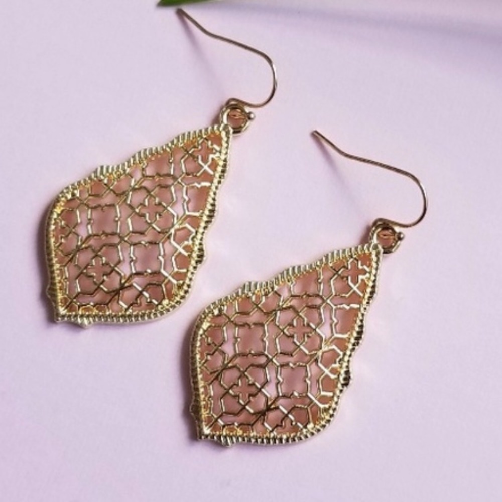 Drop Leaf Dangle Earrings